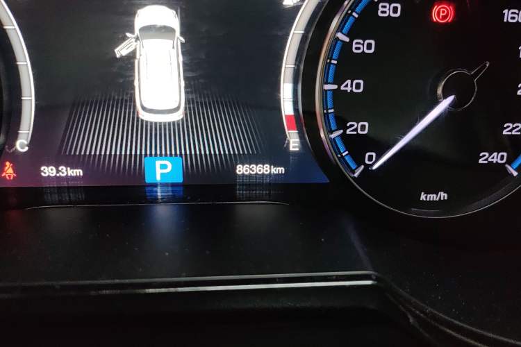 Used GAC Trumpchi GS8 2017 320T Four-Wheel Drive Luxury Smart Connectivity Version (7 Seats) Odometer Close Up