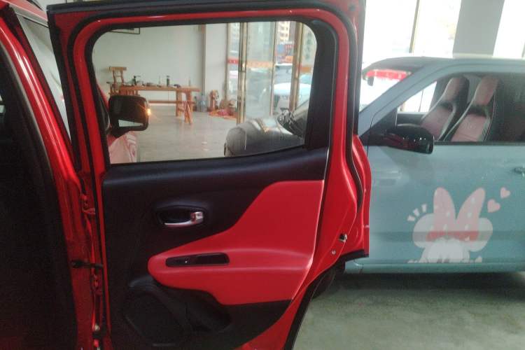 Used Jeep Renegade 2019 220T Automatic Leading Edition