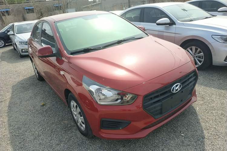 Used Hyundai Verna (older generation) 2020 1.4L Manual GL Refreshed Edition Exterior 1