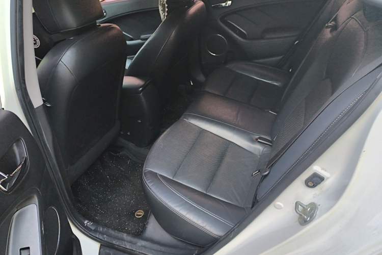 Used Kia K3 2016 1.6L Automatic GLS
