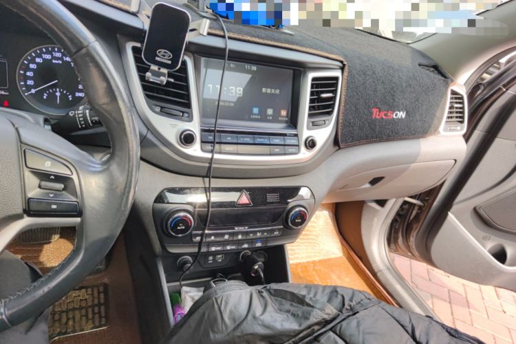 Used Hyundai Tucson 2015 1.6T Dual-Clutch Two-Wheel-Drive Smart Model
