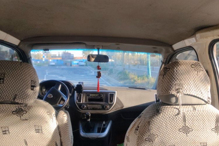 Used Jinbei Hiace King 2021 2.0L City Transport King Series Express Model Standard Top 6-Seater 1TZS
