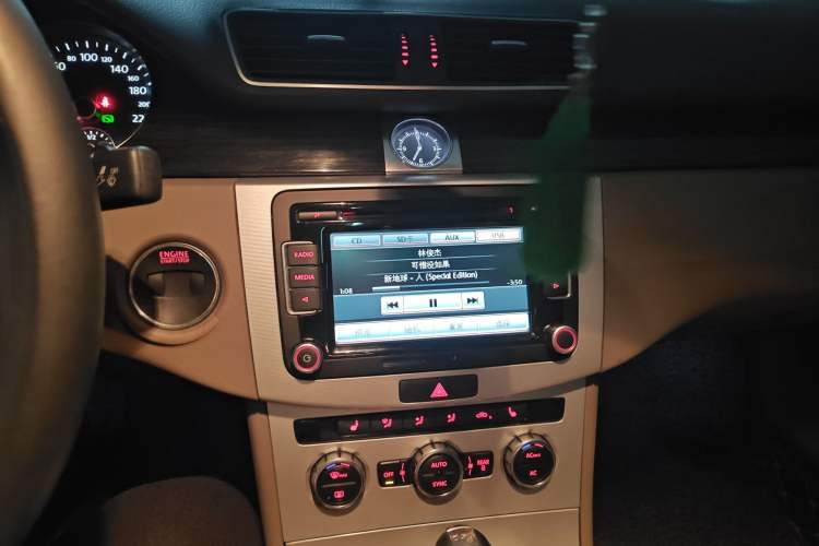 Used Volkswagen Magotan 2012 Revised Version 1.8TSI Leading Edition