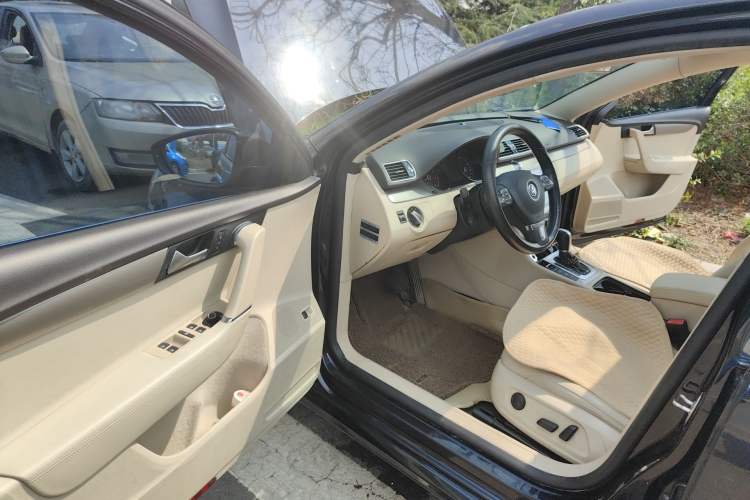 Used Volkswagen Magotan 2015 1.8TSI Advanced Model
