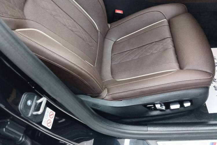 Used BMW 5 Series 2022 Revised Version 3 530Li Luxury Edition M Sport Package
