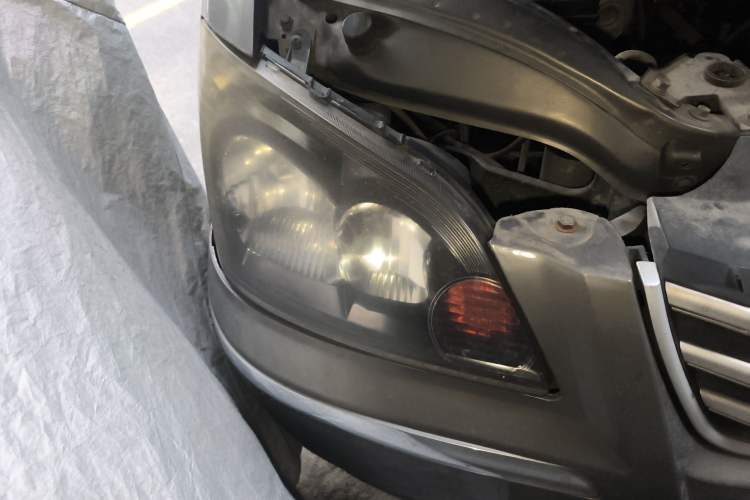 Used FORTHING Lingzhi 2013 M3 1.6L 7-seat Standard Model