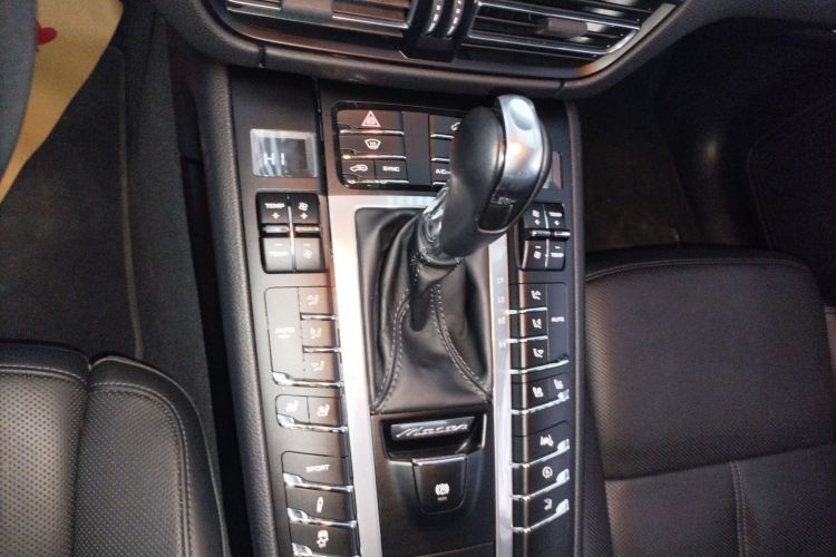 Used Porsche Macan 2018 Macan 2.0T