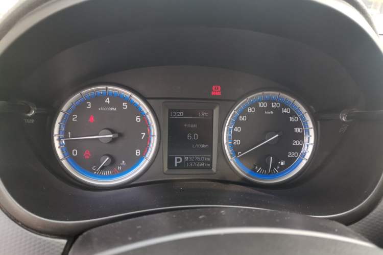 Used Suzuki S-Cross 2015 1.6L CVT Two-Wheel Drive Entry-Level Trim
