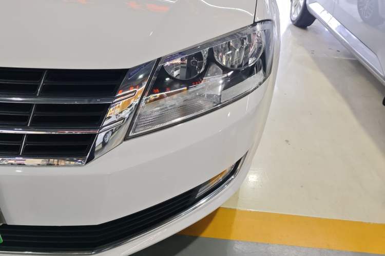 Used Volkswagen Gran Lavida 2014 1.4TSI Automatic 30th Anniversary Edition