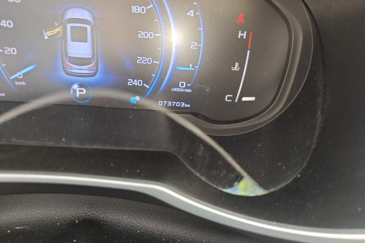 Used Geely Auto Emgrand X7 Sport 2020 1.8TD DCT Two-Wheel Drive Smart Connect 4G-Enabled Version