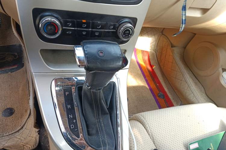 Used Brilliance H330 2013 1.5L Automatic Luxury Model
