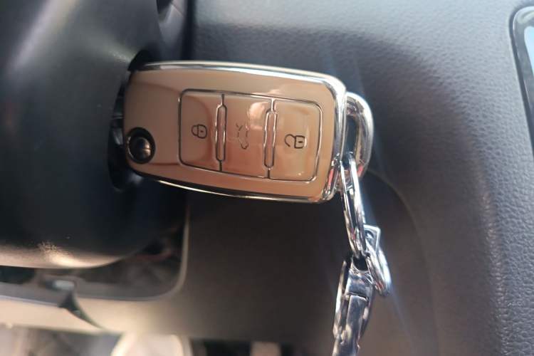 Used Volkswagen Bora 2015 Qihui Edition 1.6L Automatic Fashion Model