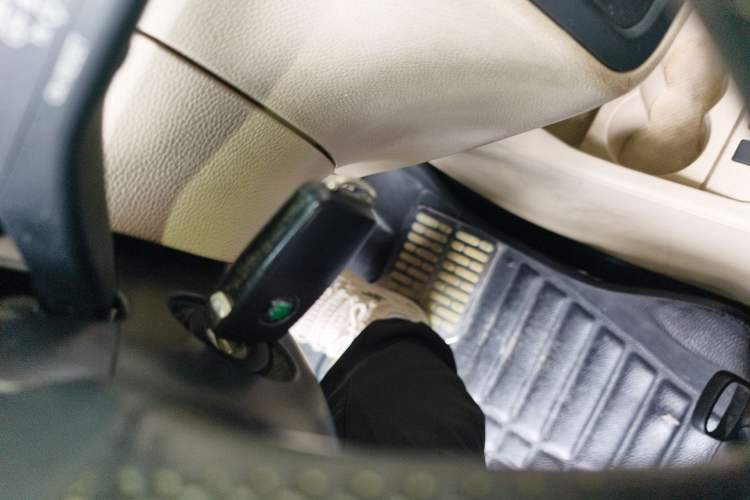 Used Skoda Fabia 2012 1.4L Automatic Crystal Edition Vehicle Key