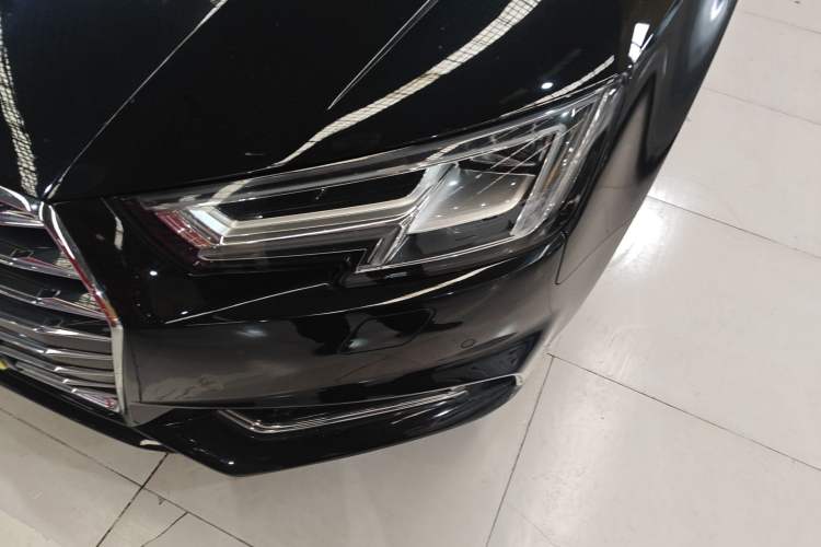 Used Audi A4L 2019 40 TFSI Ambition China VI