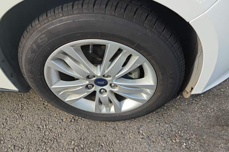 Used Ford Focus 2012 Sedan 1.6L Automatic Comfort Model