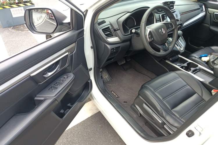 Used Honda CR-V 2021 240TURBO CVT 2WD Comfort Version Driver Seat