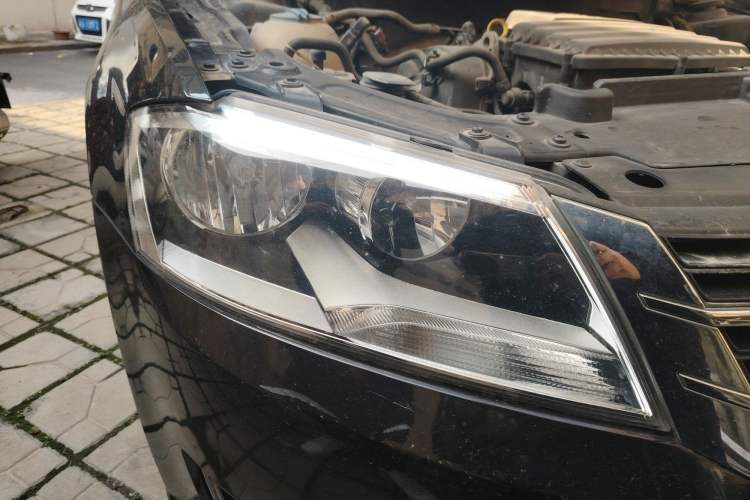 Used Volkswagen Lavida 2013 Restyled Classic 1.6L Automatic Comfort Edition
