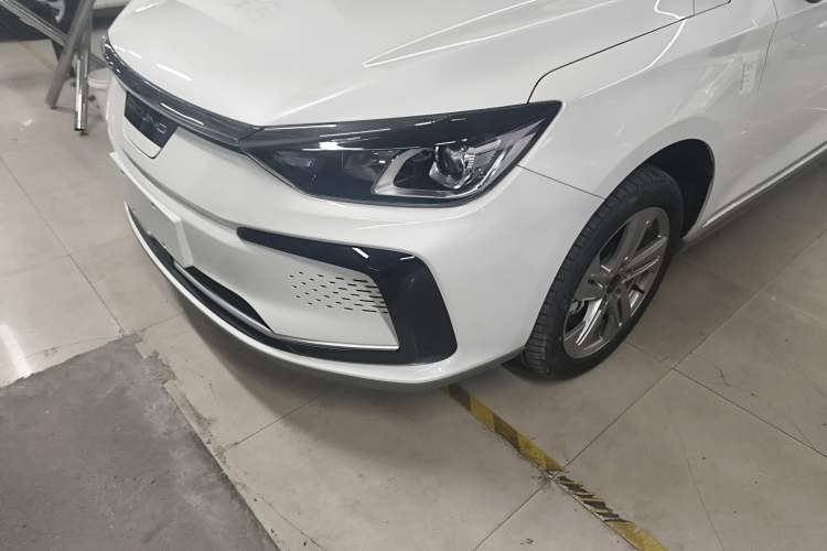 Used BAIC Beijing EU5 2025 Hongtu Standard Edition

