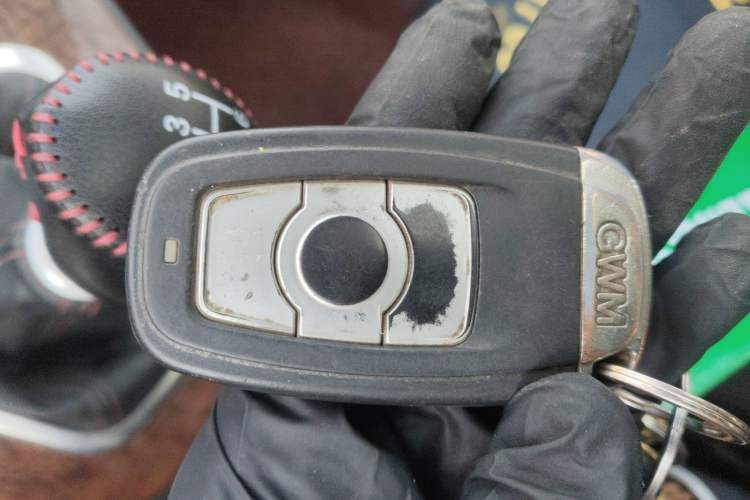 Used Haval H6 2015 Revised Version Sport Edition 1.5T Manual Transmission Two-Wheel Drive Elite Grade