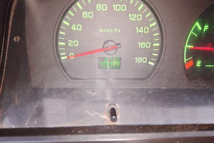 Used Jinbei Hiace 2020 2.0L Xiangyun Series Luxury Van High Roof China VI Standard Model 1TZS
