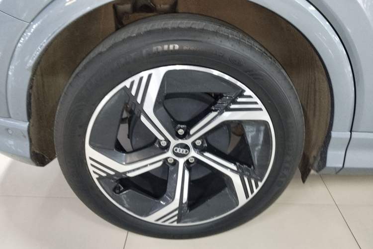 Used Audi Q4 e-tron 2023 40 e-tron Boundary Edition