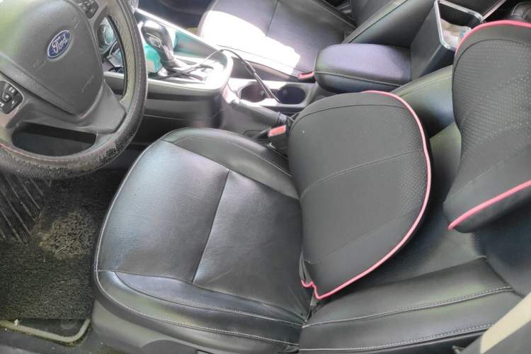 Used Ford Escort 2017 Happiness Edition 1.5L Automatic Fashion Version
