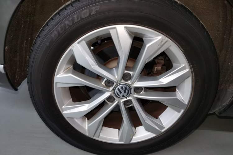 Used Volkswagen Magotan 2017 330TSI DSG Luxury Model
