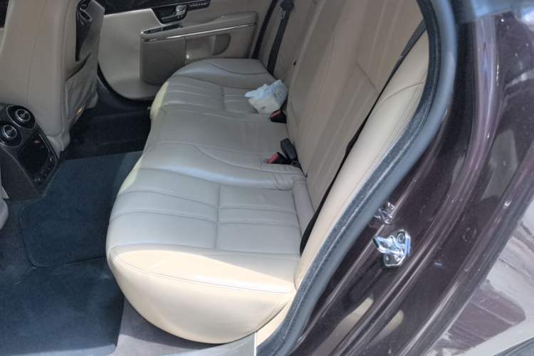Used Jaguar XJ 2012 XJL 3.0 Panoramic Business Edition
