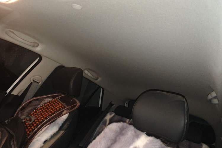 Used Kia kx1 Stonic 2021 1.4L CVT Fun Edition
