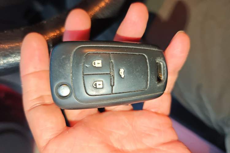 Used Chevrolet Cruze 2015 1.5L Classic SL MT Vehicle Key