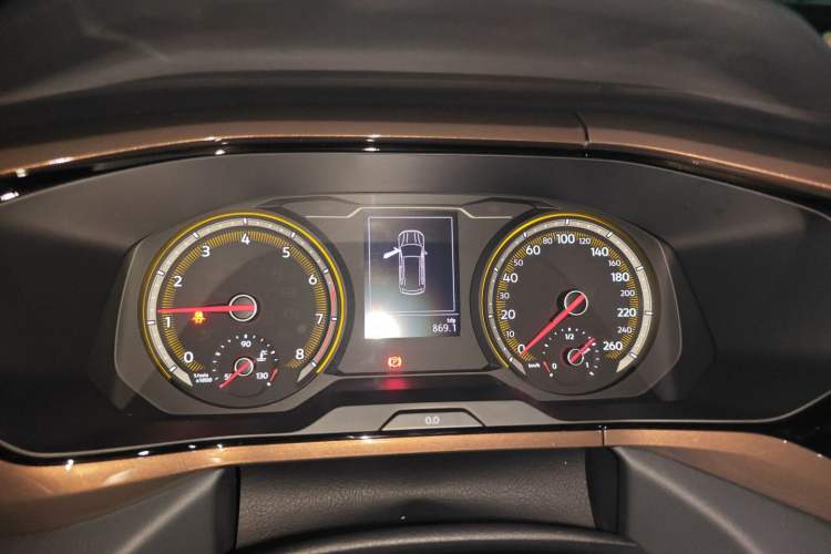 Used Volkswagen Tharu 2020 280TSI Two-Wheel Drive Comfort Edition China VI Standard
