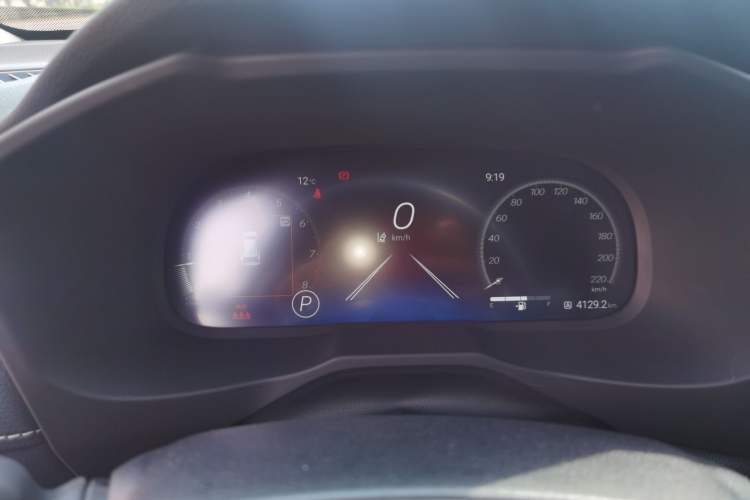 Used Toyota RAV4 2023 2.0L CVT Two-Wheel Drive Fashion Plus Edition
