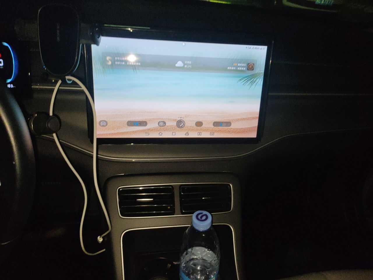 BYD Destroyer 05 2023 Champion Edition DM-i 55KM Luxury Model — снимка 13