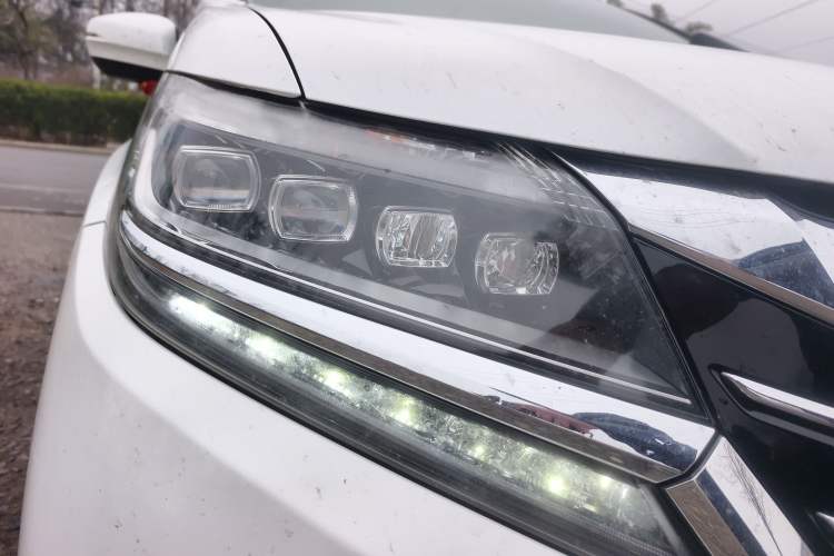 Used Honda Elysion 2016 2.4L Supreme Edition
