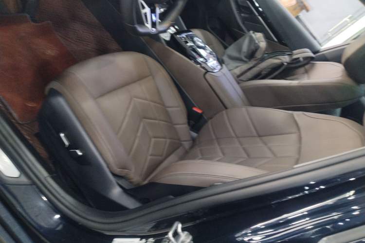 Used BMW 5 Series 2024 525Li M Sport Package
