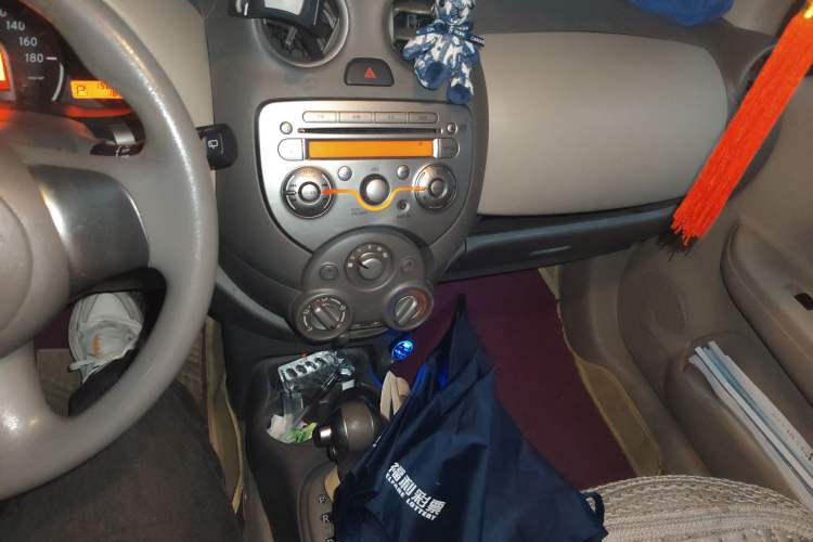 Used Nissan March 2010 1.5L Automatic Easy-Style Version Audio And AC Panel