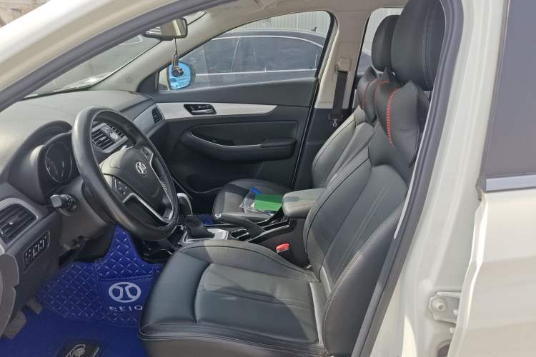 Used BAIC Senova X55 2016 1.5T CVT Luxury Edition Left Front Seat