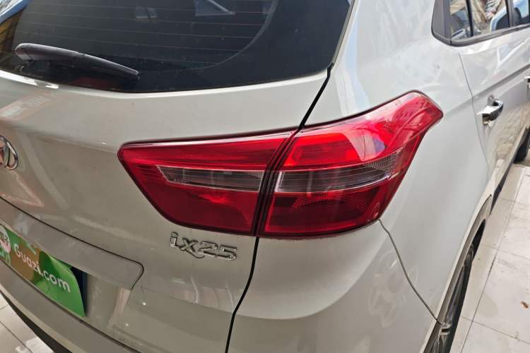 Used Hyundai ix25 2015 1.6L Automatic Two-Wheel Drive Smart GLS Trim
