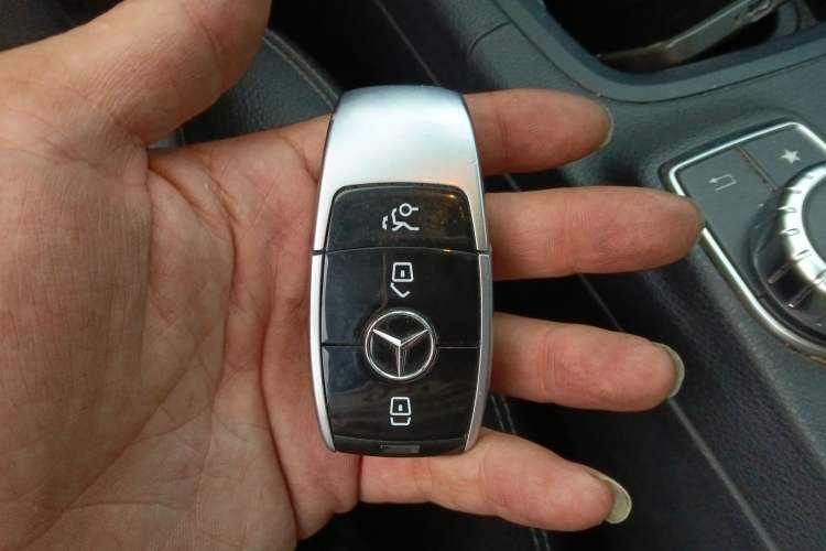 Used Mercedes-Benz B-Class 2015 B 200 Fashion Model Vehicle Key