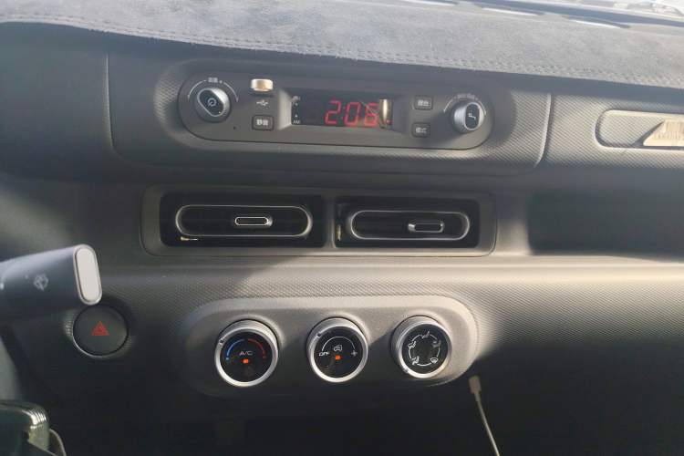 Used Wuling Zhiguang New Energy 2025 Comfort Model