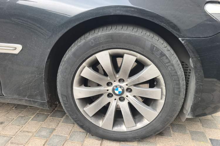 Used BMW 7 Series 2009 740Li Leading Model
