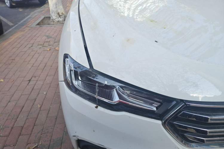 Used Haval H2s 2017 Blue Label 1.5T Manual Elite Model Right Front Headlight