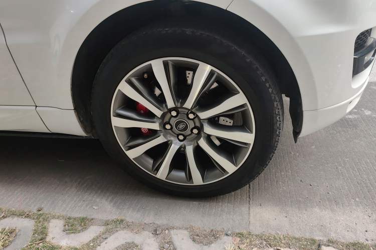 Used Land Rover Range Rover Sport 2017 3.0 SC V6 SE
