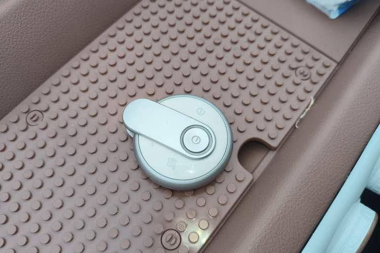 Used Bestune Pony 2026 222km Colorful Horse Vehicle Key