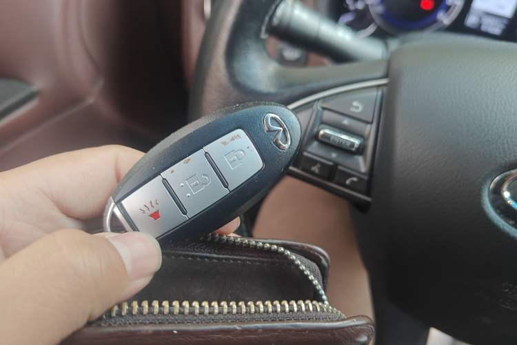 Used Infiniti QX50 2015 2.5L Enjoyment Edition Vehicle Key