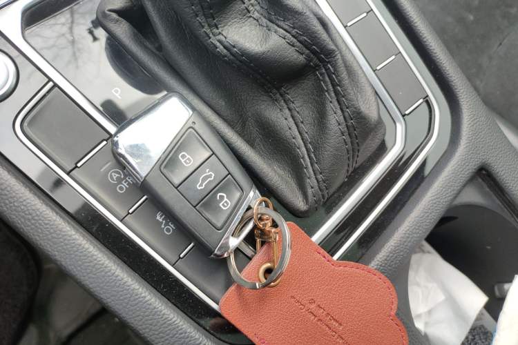 Used Volkswagen Magotan 2017 330TSI DSG Luxury Model
