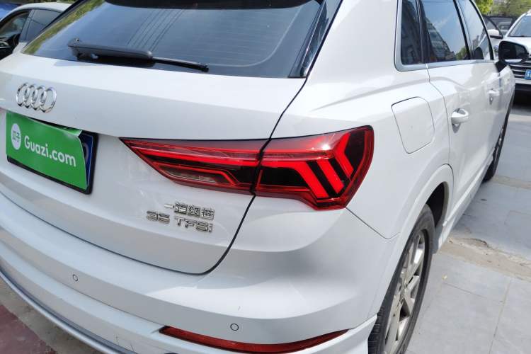 Used Audi Q3 2019 35 TFSI Advanced Dynamic Edition
