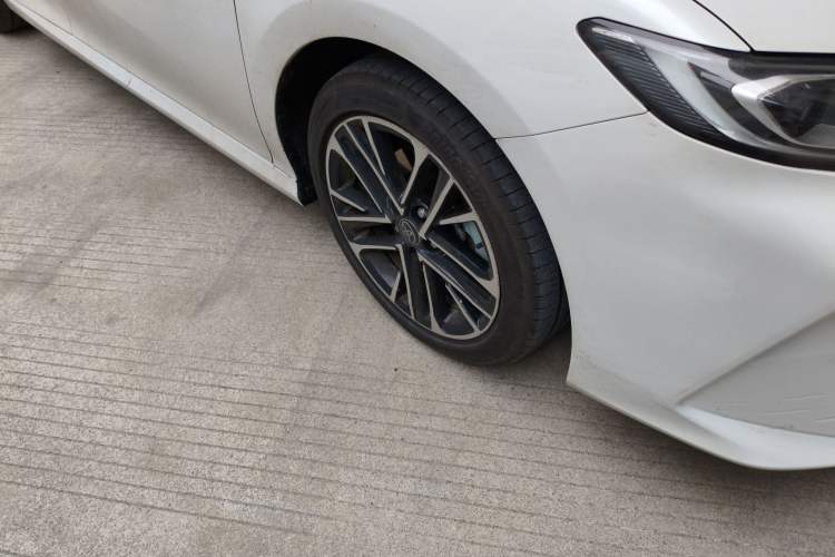 Used Toyota Camry 2024 Dual-Motor 2.0 HG Premium Edition