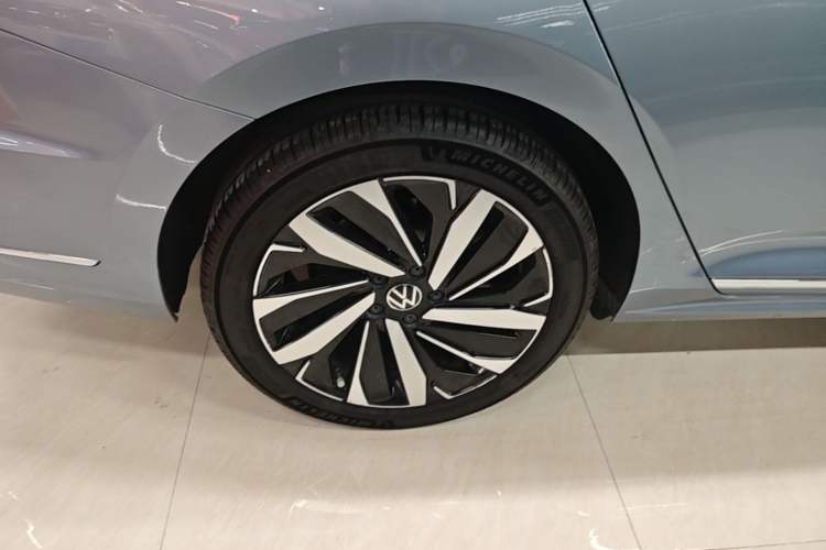 Used Volkswagen Passat 2022 330TSI Starry Elite Edition
