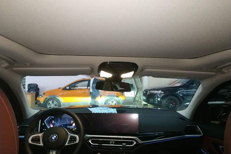 Used BMW i3 2024 eDrive 40 L Midnight Edition Headliner